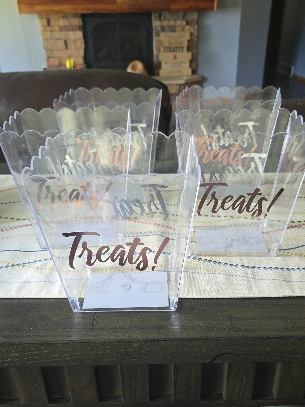 Treats! Clear Plastic Party Treats Containers- Pack of 5